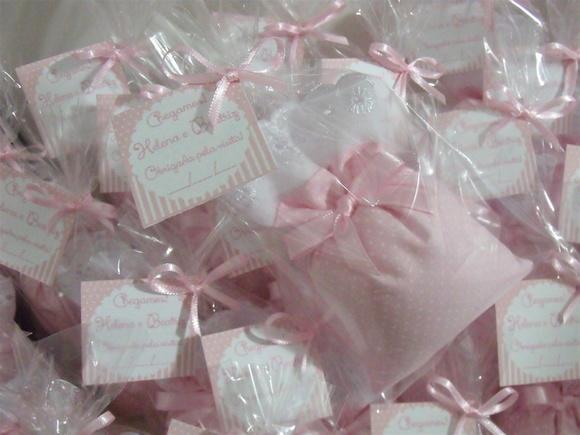 Lembrancinha Menina Sachê Perfumado Poá Rosa