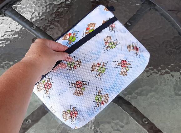 Necessaire do Bebê Porta Fraldas e Lenço Umedecido Ursinho