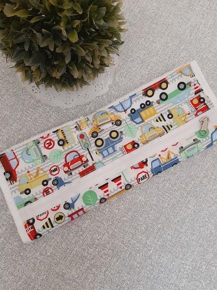 Toalhinha com Bolso Porta Escova de Dente ou Chupeta