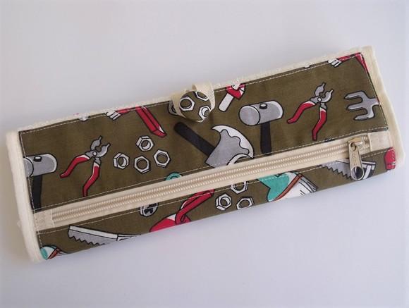 Toalhinha Infantil Escolar Porta Escova de Dente Menino