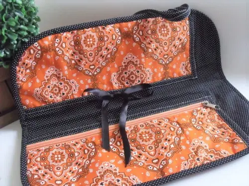 Porta Chapinha Bandana Laranja e Preto | Capa Pranchinha