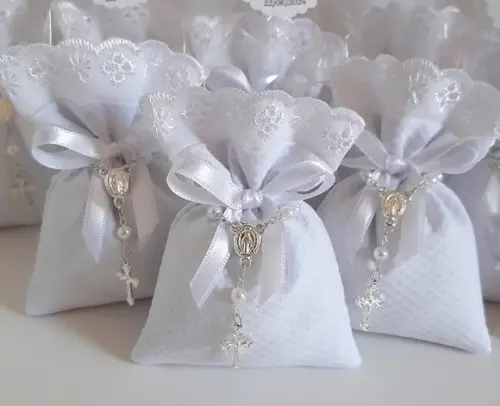 Lembrança Batizado Comunhão Sachê Perfumado com Mini Terço