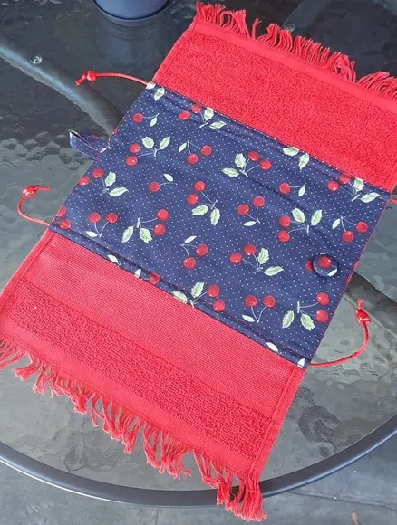Lembrança Toalhinha Necessaire