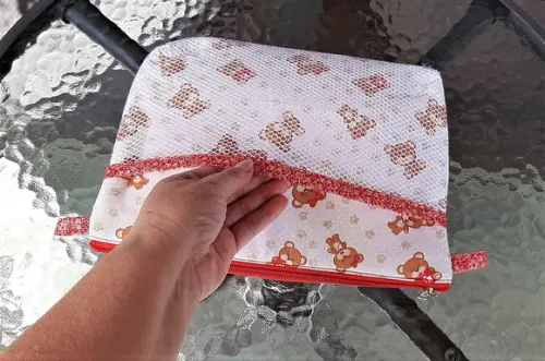 Necessaire do Bebê Porta Fraldas e Porta Lenço Umedecido Ursinh