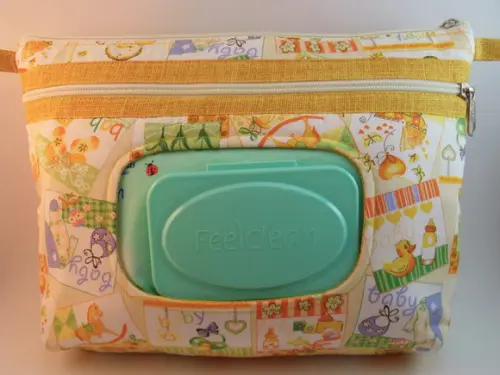 Necessaire em tecido Porta Fraldas e Porta Lenço Umedecido