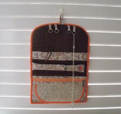 Porta Joias em Tecido Organizador De Bijuterias Bolsa e Viagem
