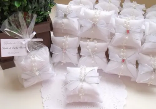 Sachê Perfumado com Terço Lembrancinha Batizado Comunhão