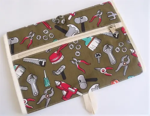 Toalhinha Infantil Escolar Porta Escova de Dente Menino