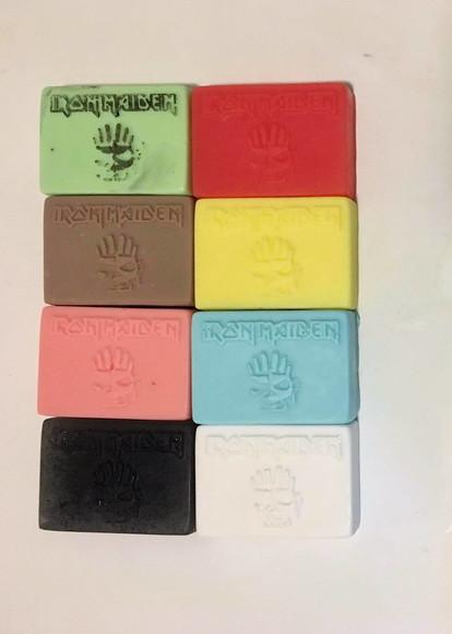 Lembrancinha Bandas de Rock Roqueiros Iron Maiden  Ramone Red hot