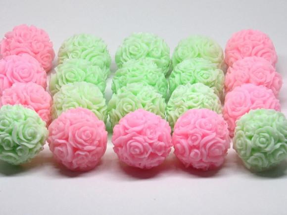 Lembrancinha Esfera Floral Flor Cassino Naipe Mini Sabonete