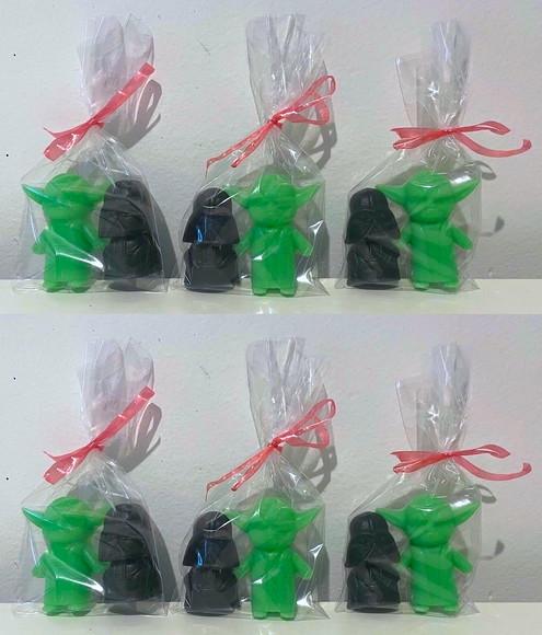 Lembrancinha Yoda Darth Vader Star Wars Mandalorian Cinema