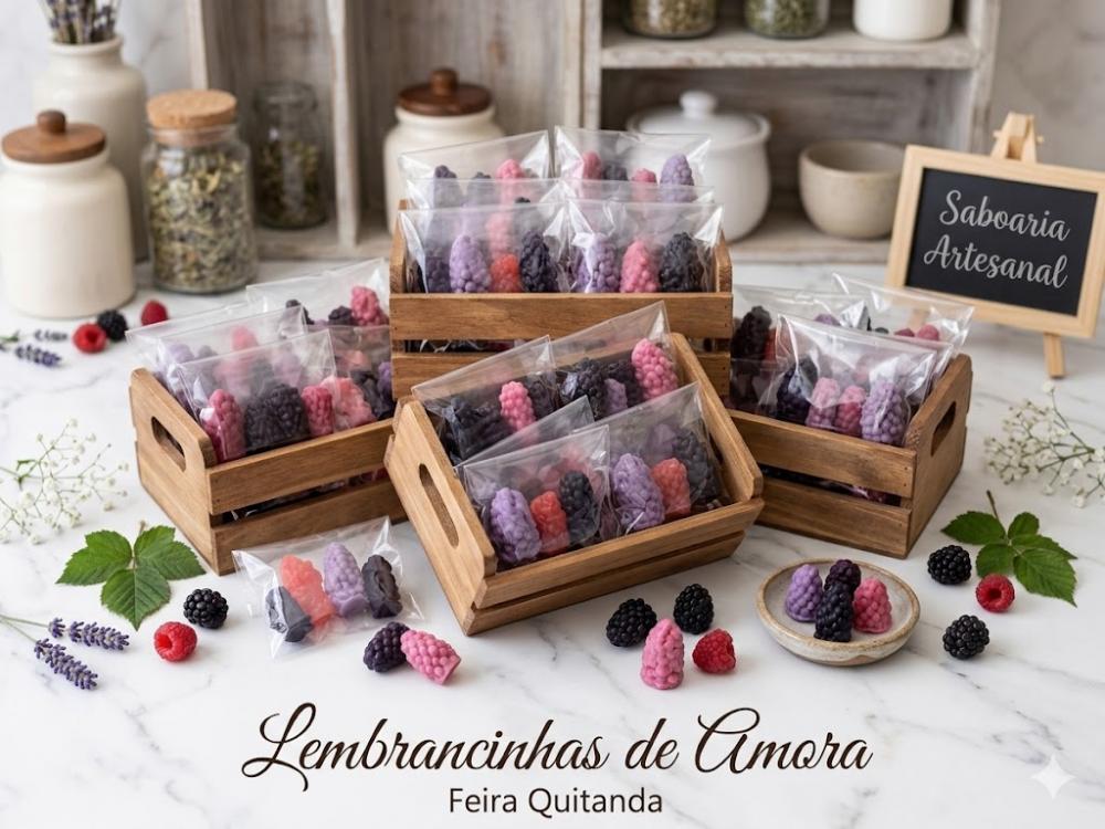 Lembrancinha Amora Fazendinha Frutas Vermelhas sabonete de frutas