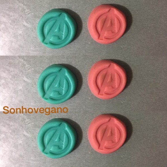 Lembrancinha avengers os Vingadores Capitão América hulk Herói