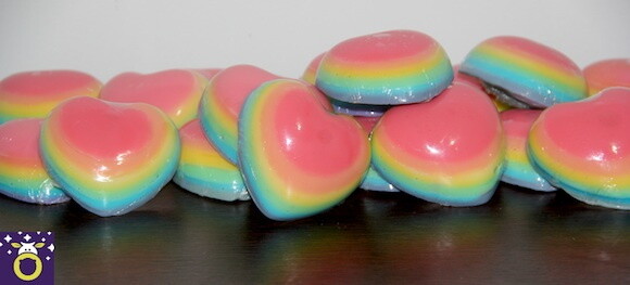 Lembrancinha Coração Arco-íris Gay Glbt Pride lgbtqia+ parada 