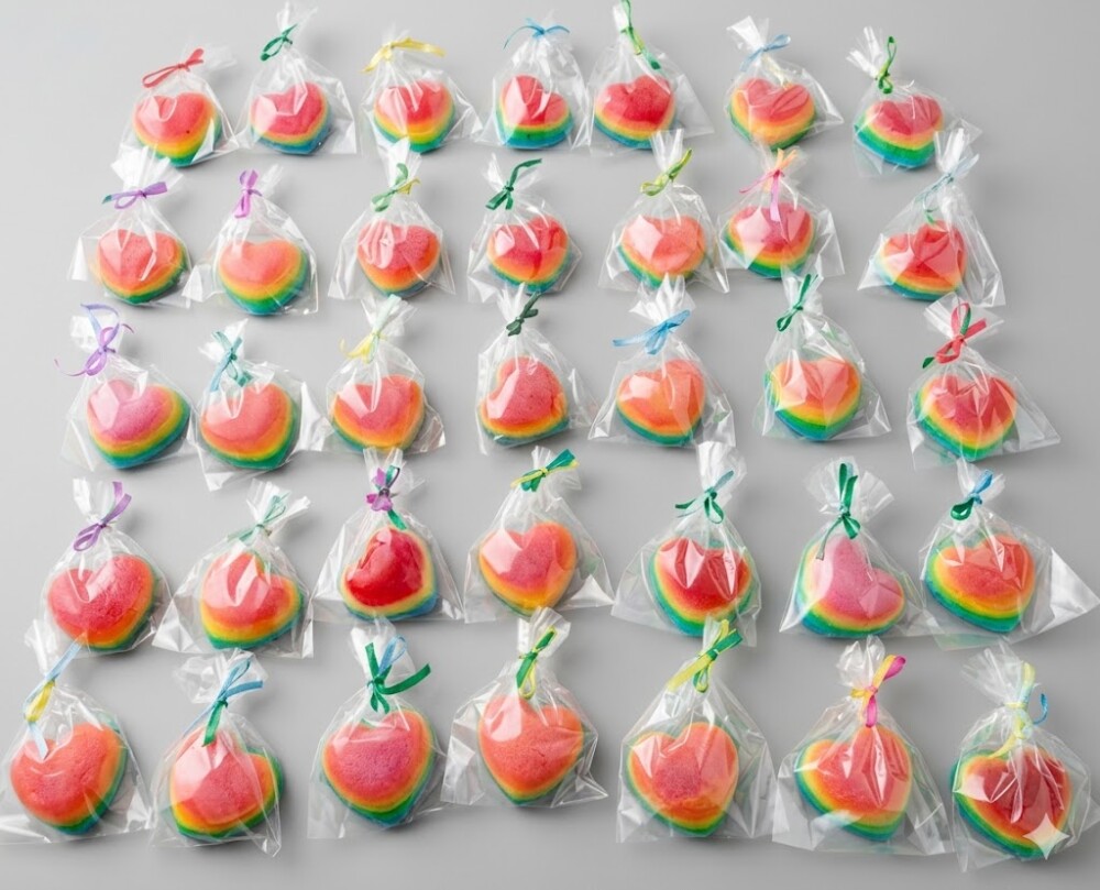 Lembrancinha Coração Arco-íris Gay Glbt Pride lgbtqia+ parada 
