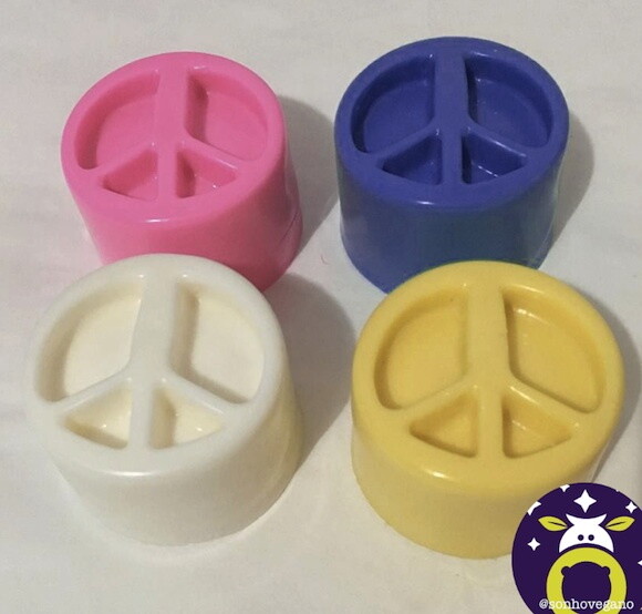 Lembrancinha Festa Hippie Surf Reggae Paz e Amor Anos 60 70
