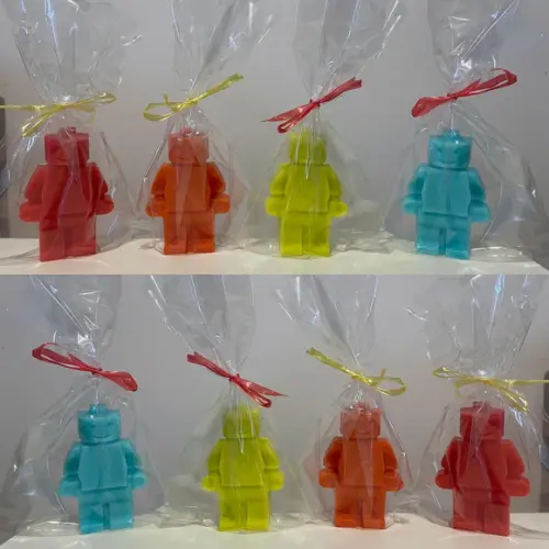Lembrancinha Playmobil Infantil Sabonete Boneco Lego Anos 80