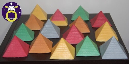 Lembrancinha Piramide Egito I Ching Astrologia Esoterismo cairo m