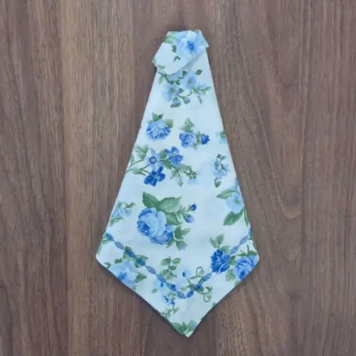 Kit Guardanapo Floral Azul e Branco 06 Peças