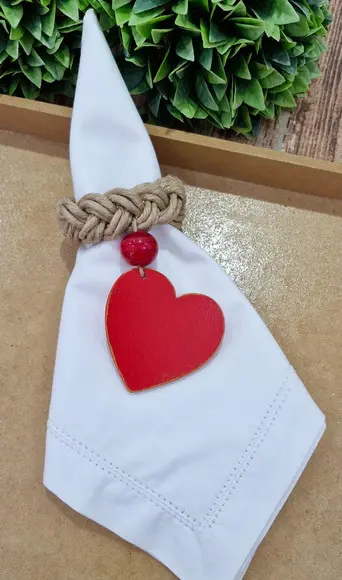 Porta Guardanapo Coração Vermelho Trançado