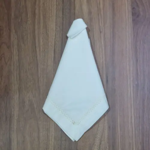 Guardanapo Off White Bordado Tipo Ajour