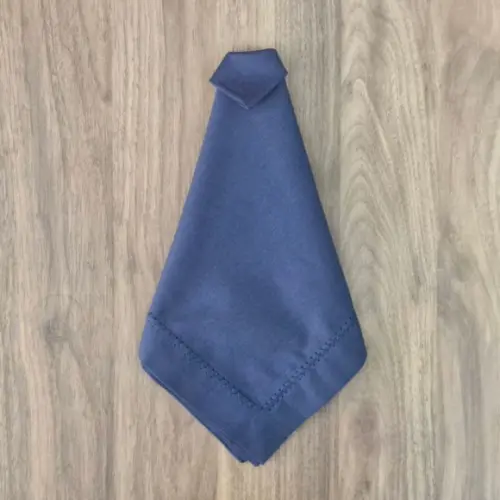 Guardanapo Azul Marinho Bordado Tipo Ajour
