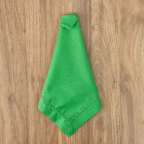 Guardanapo Verde Bandeira Bordado Tipo Ajour