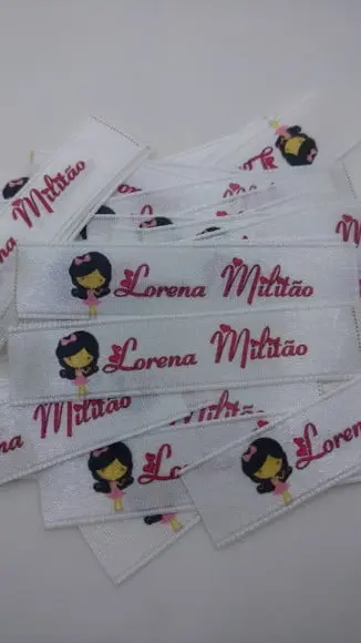 20 Etiquetas Personalizadas com Nomes Diferentes