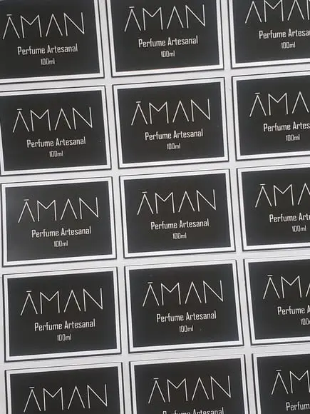 50 Etiquetas Adesivas Personalizadas 5x5 cm