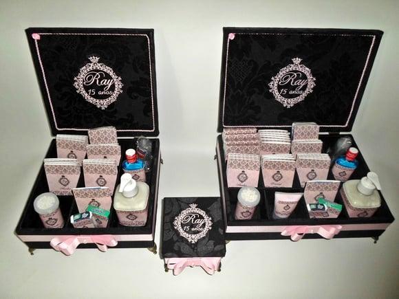 Kit Toillet 15 anos rosa e preto