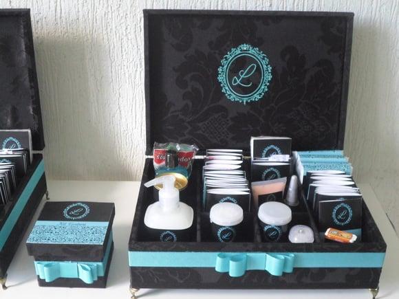 Kit toalete personalizado completo caixas produtos preto azul tif