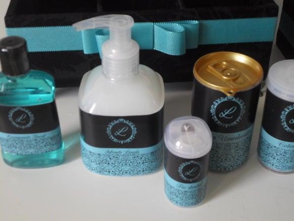 Kit toalete personalizado completo caixas produtos preto azul tif