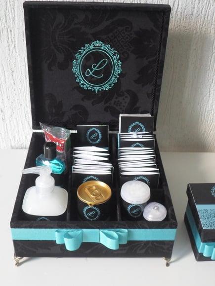 Kit toalete personalizado completo caixas produtos preto azul tif