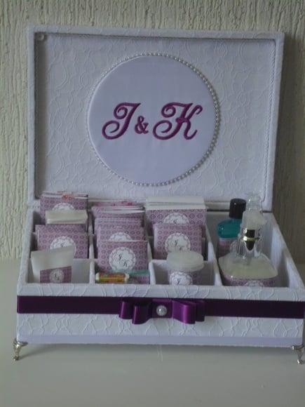 Kit toalete completo caixas e produtos casamento 15 anos