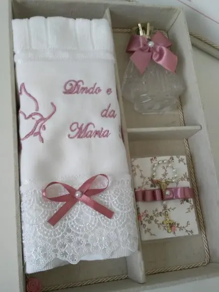 Caixa convite em linho personalizada padrinhos batismo
