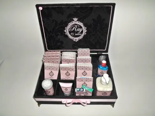 Kit Toillet 15 anos rosa e preto