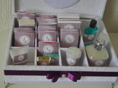 Kit toalete completo caixas e produtos casamento 15 anos