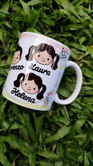 caneca Vovó personalizada com netos presente vovó