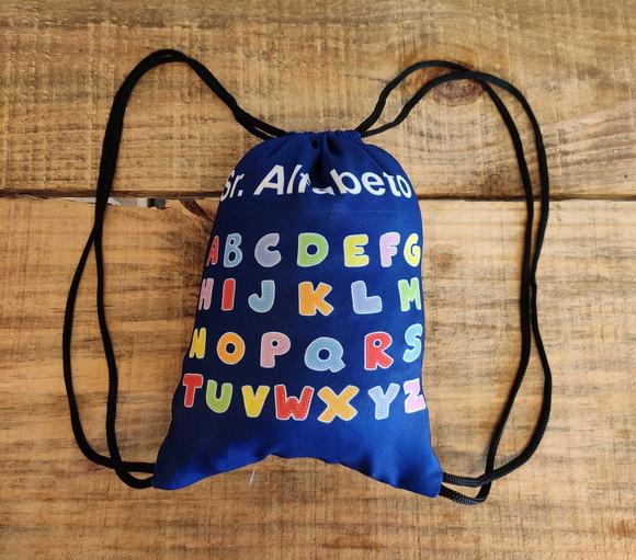 Sacochila Alfabeto com Jogo da Memória, Mochilinha Educativa