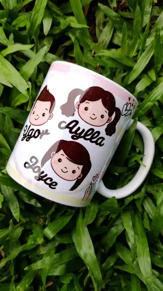 Caneca eu era normal três filhos atrás presente para mãe