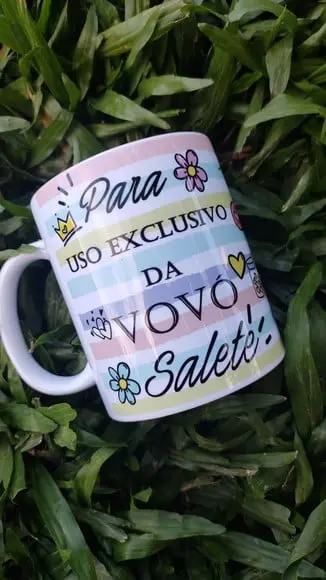caneca Vovó personalizada com netos presente vovó