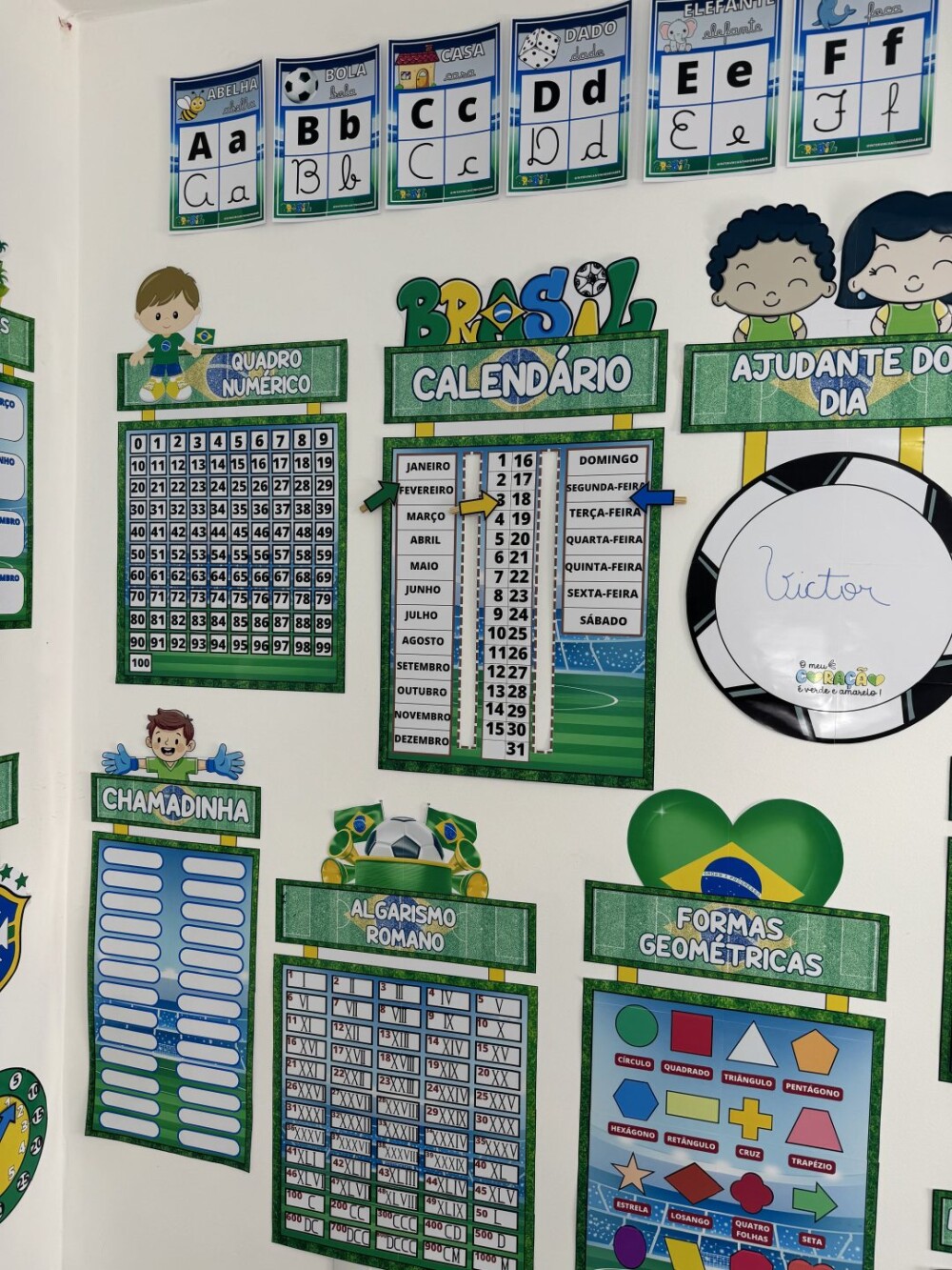 Arquivo de Corte Copa 2026 Sala de Aula Escolar PDF #1703