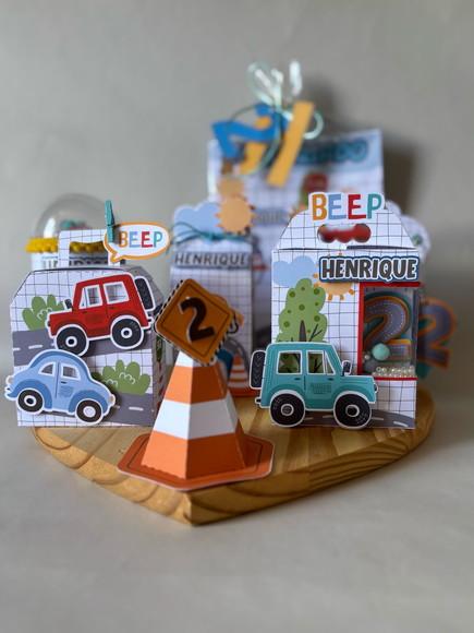 Kit Festa 20 Peças Carrinhos Lembrancinhas Personalizadas