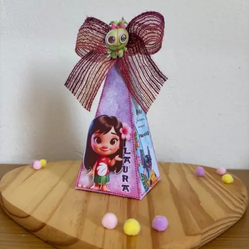 Caixa Piramide Tema: Lilo e Stitch