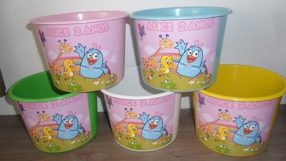 Balde de Pipoca 1,5l Galinha Pintadinha Candy Cores