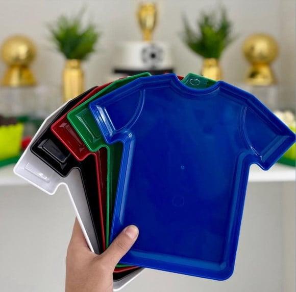 Bandeja em Formato de Camisa Time Futebol Tamanho: 22cm