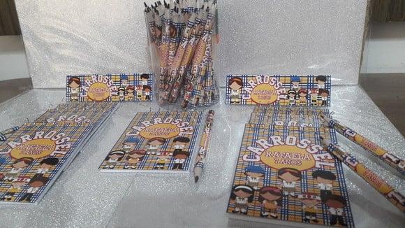 Bloquinho Mini Lápis + Lapela Tema Carrossel
