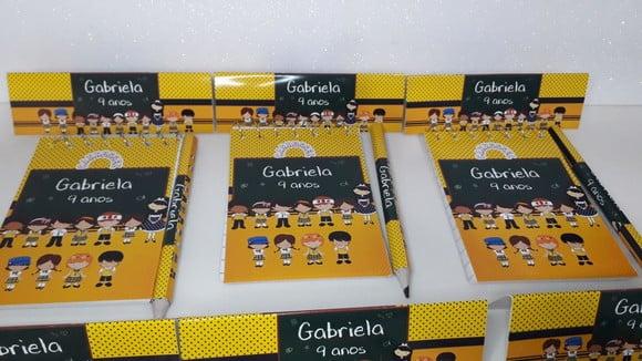 Bloquinho Mini Lápis + Lapela Tema Carrossel com Foto