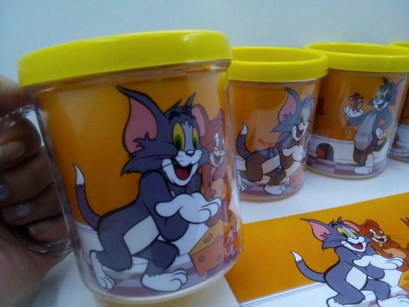 Caneca Acrilica para Foto Tampa de Rosquear Tom e Jerry