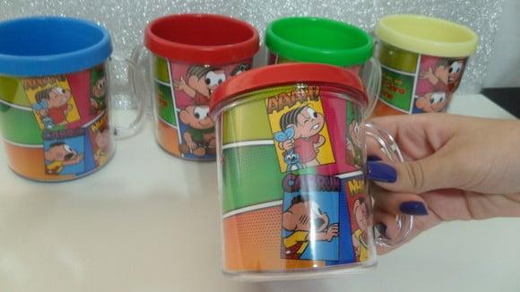Caneca Acrilica para Foto Tampa de Rosquear Turma da Monica